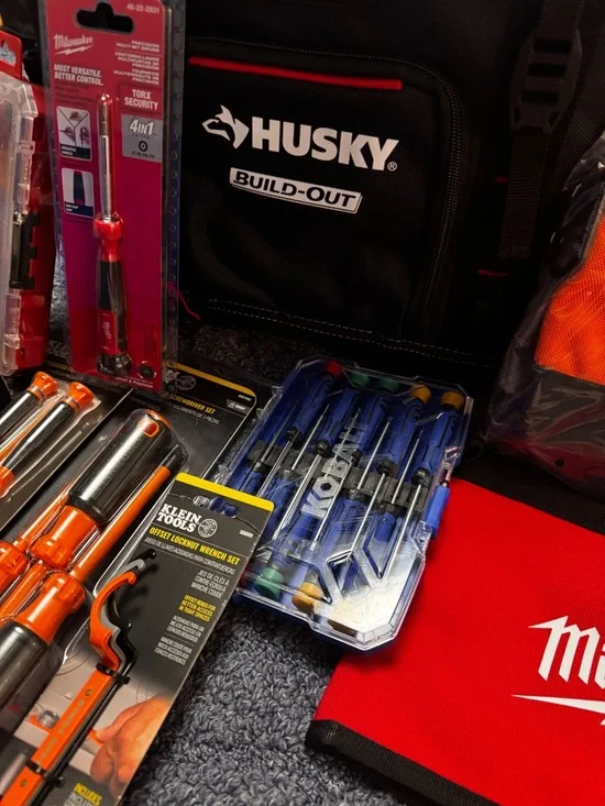 Tools!!! Tools!! - Picture 6 of 11